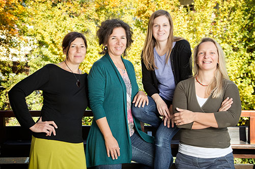 Wir freuen uns auf Sie! Birgit Ritter, Bianca Steiner, Renate Magerle, Roswitha Nocker Das Team der Sillpraxis - Birgit Ritter, Bianca Steiner, Renate Magerle, Roswitha Nocker